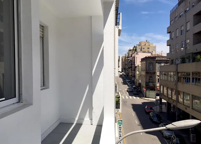 Pinporto Center Iii ポルト