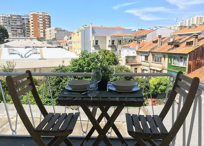 Pinporto Center Iii *