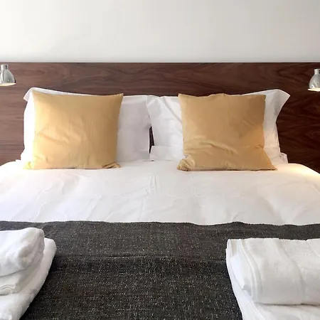 Pinporto Center Iii Apartment